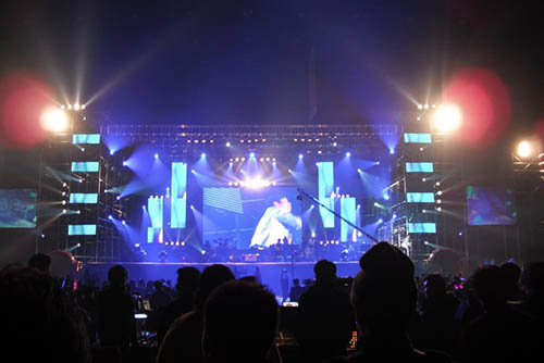 The difference between stage lights- [Longdi Light ](图1)